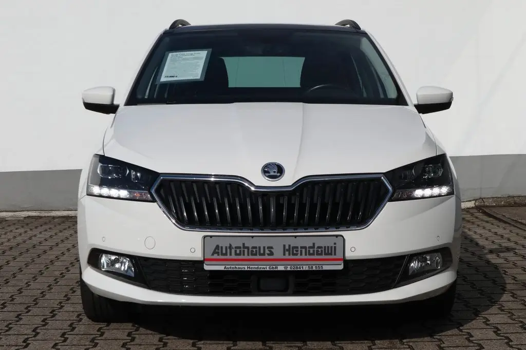 Photo 1 : Skoda Fabia 2020 Essence