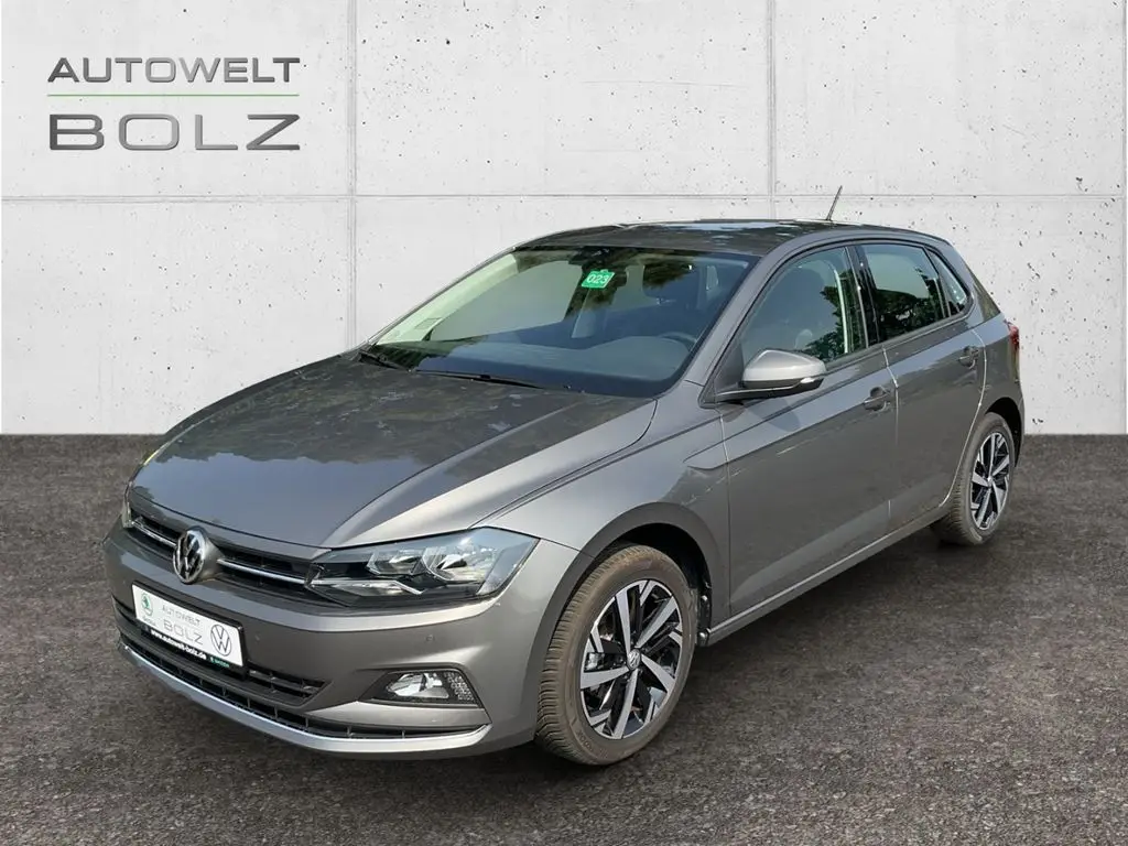 Photo 1 : Volkswagen Polo 2020 Petrol