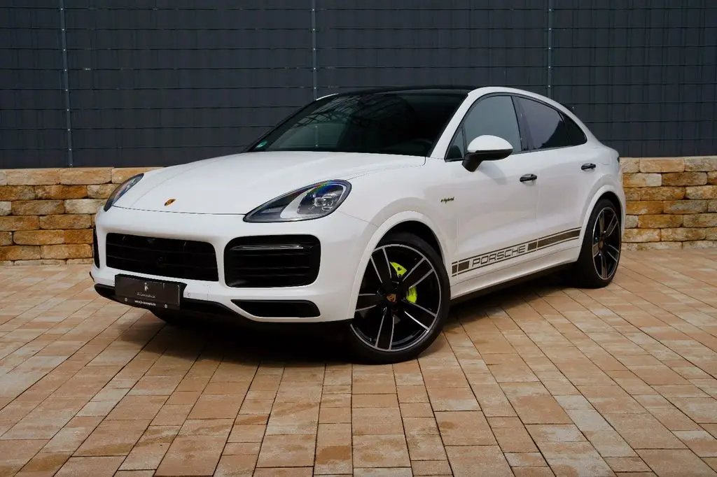 Photo 1 : Porsche Cayenne 2023 Hybrid