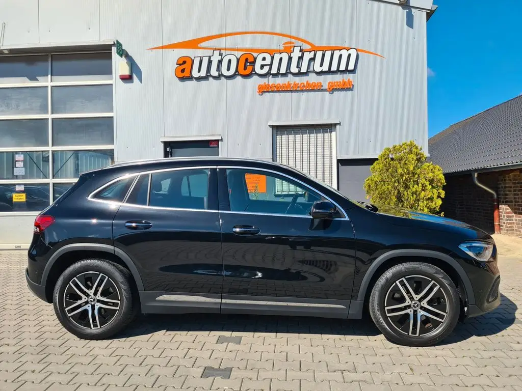 Photo 1 : Mercedes-benz Classe Gla 2020 Petrol