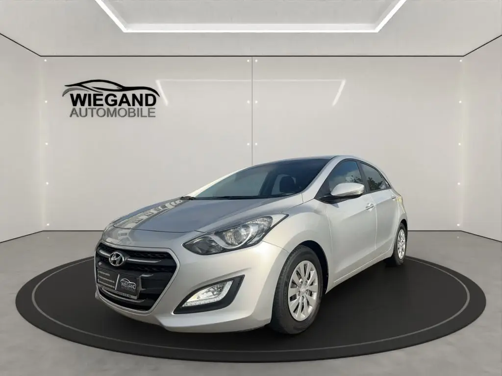 Photo 1 : Hyundai I30 2016 Diesel