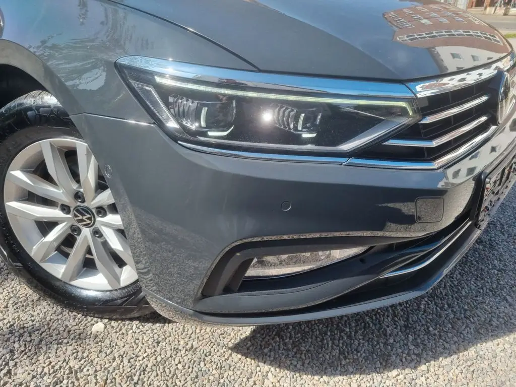 Photo 1 : Volkswagen Passat 2021 Diesel