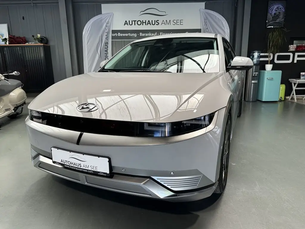 Photo 1 : Hyundai Ioniq 2022 Not specified