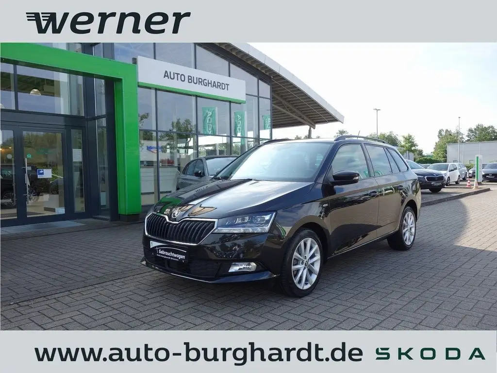 Photo 1 : Skoda Fabia 2019 Essence