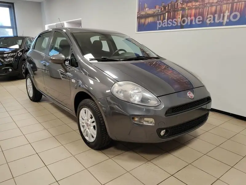 Photo 1 : Fiat Punto 2015 Others