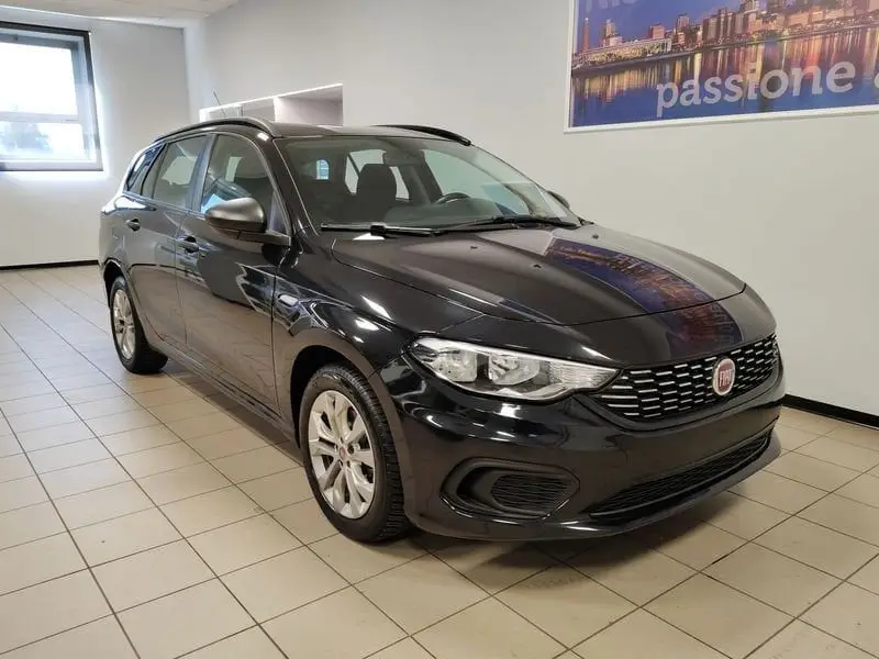 Photo 1 : Fiat Tipo 2019 LPG