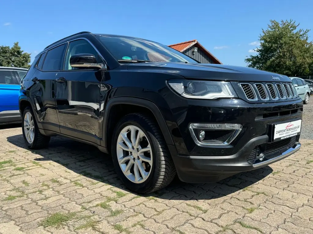 Photo 1 : Jeep Compass 2021 Essence