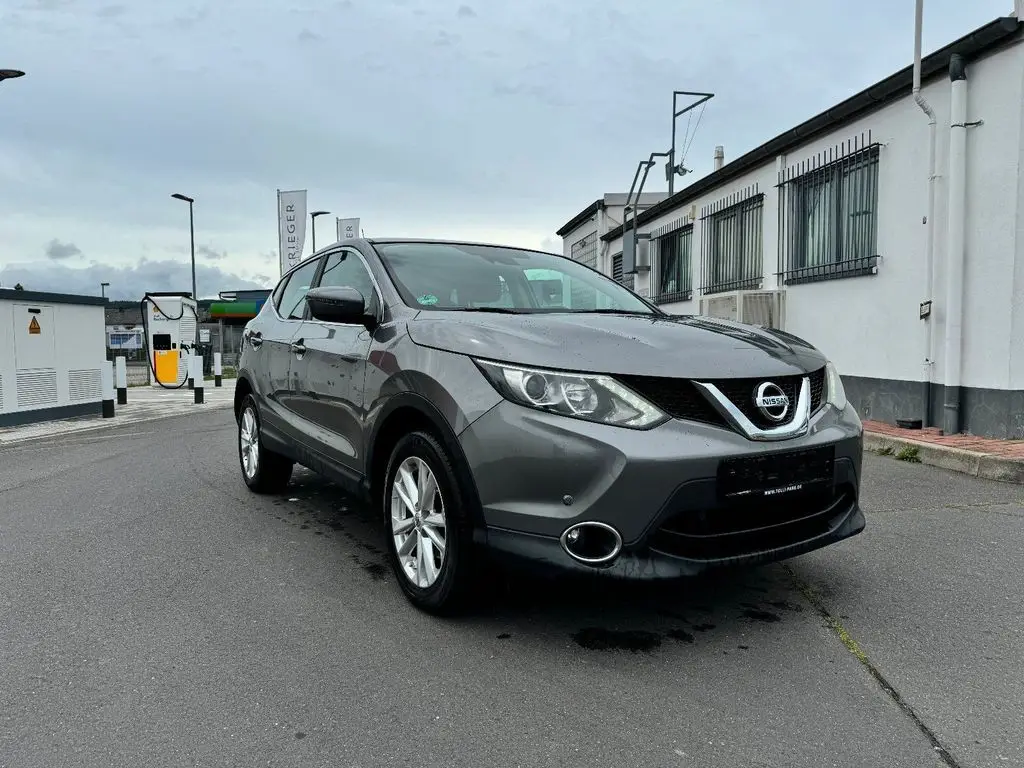 Photo 1 : Nissan Qashqai 2016 Essence