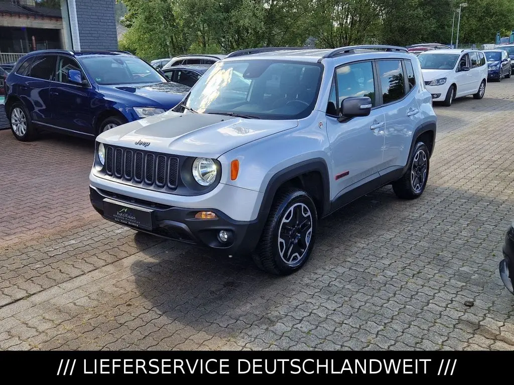 Photo 1 : Jeep Renegade 2015 Diesel