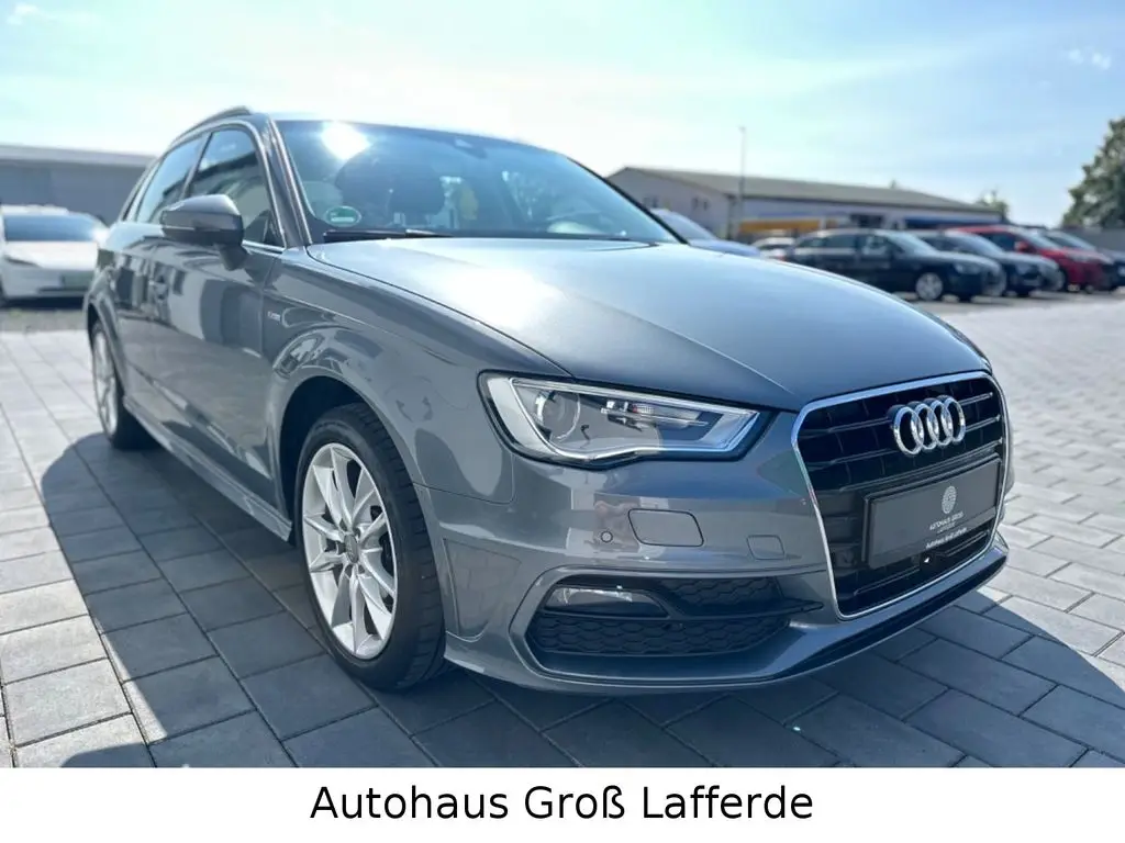 Photo 1 : Audi A3 2017 Essence