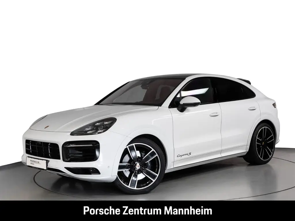 Photo 1 : Porsche Cayenne 2023 Essence