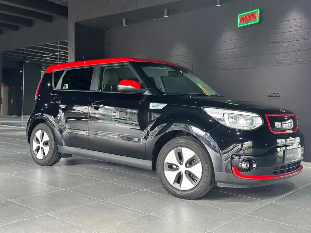 Photo 1 : Kia Soul 2016 Non renseigné