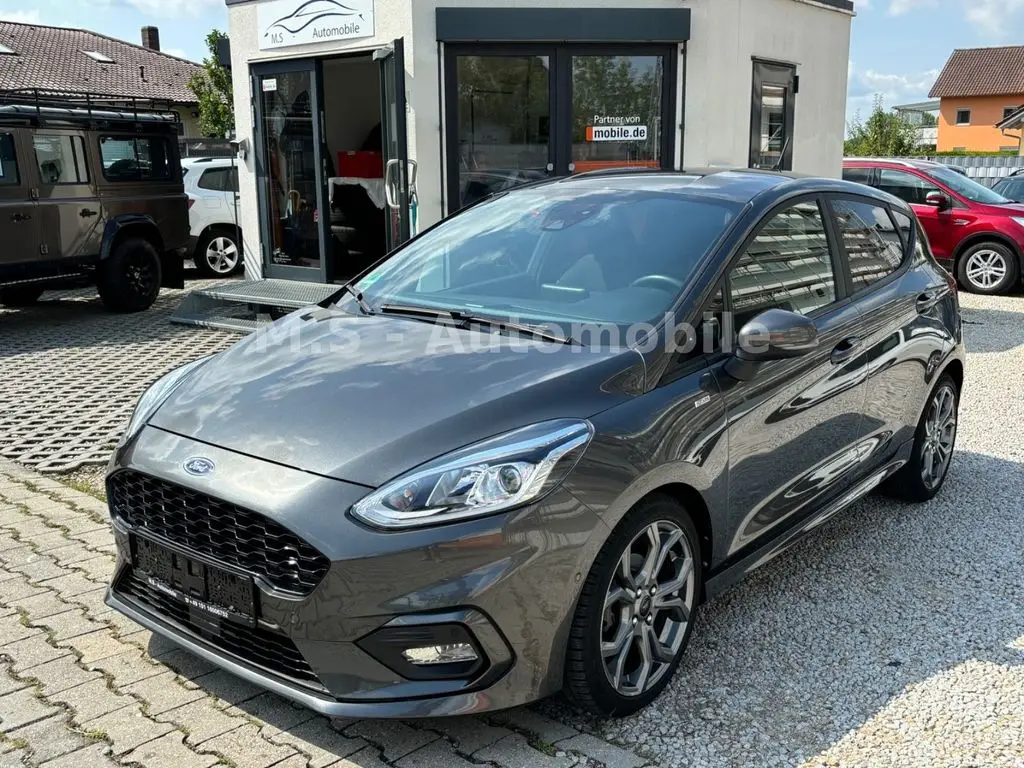 Photo 1 : Ford Fiesta 2020 Petrol