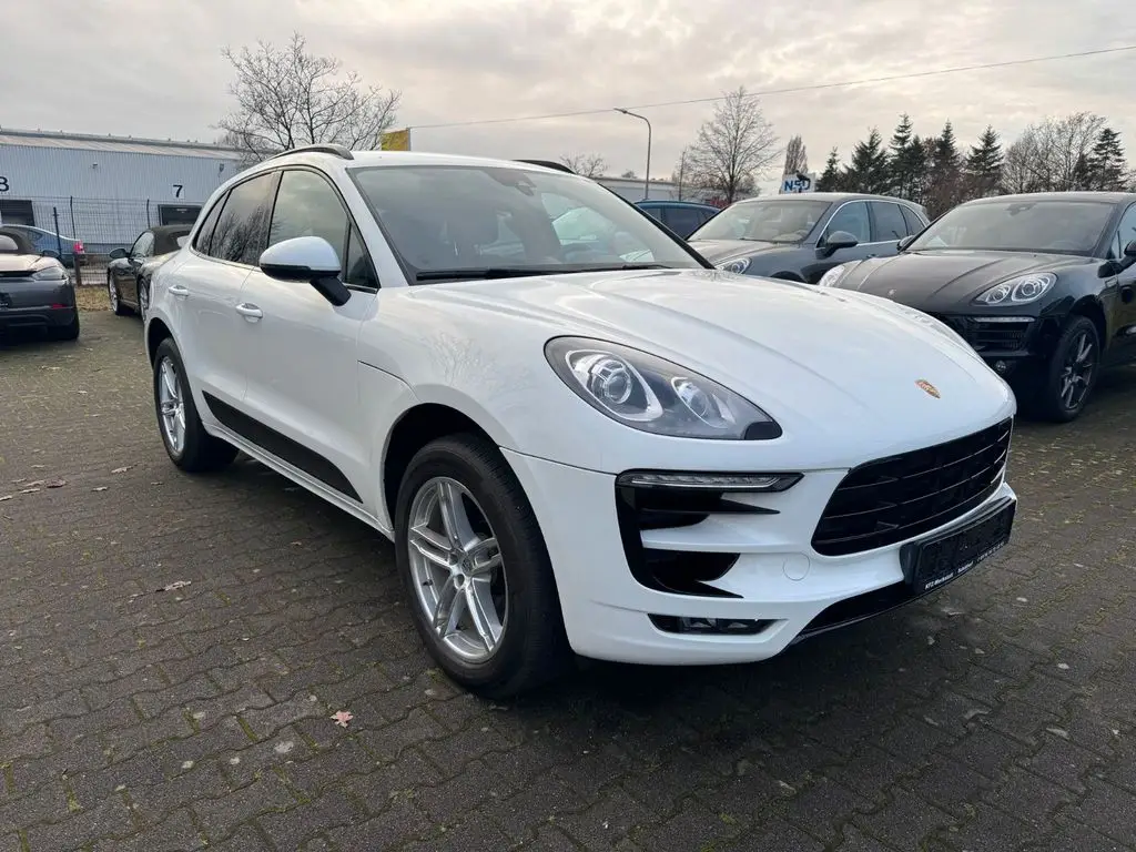 Photo 1 : Porsche Macan 2017 Petrol