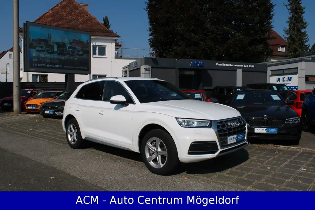 Photo 1 : Audi Q5 2017 Petrol