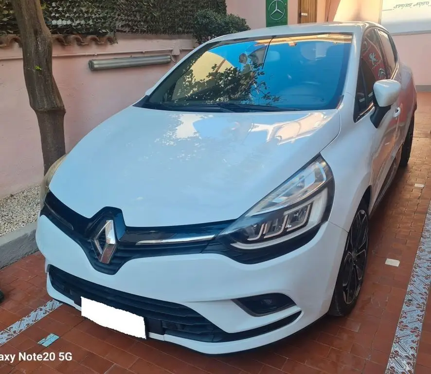 Photo 1 : Renault Clio 2017 Diesel