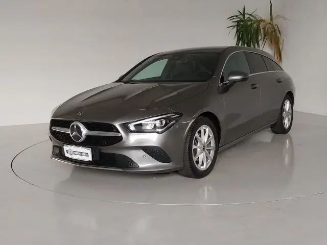 Photo 1 : Mercedes-benz Classe Cla 2020 Petrol