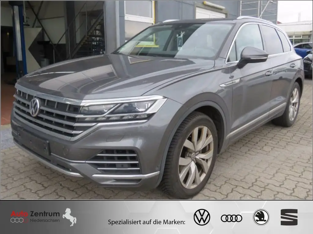 Photo 1 : Volkswagen Touareg 2020 Diesel