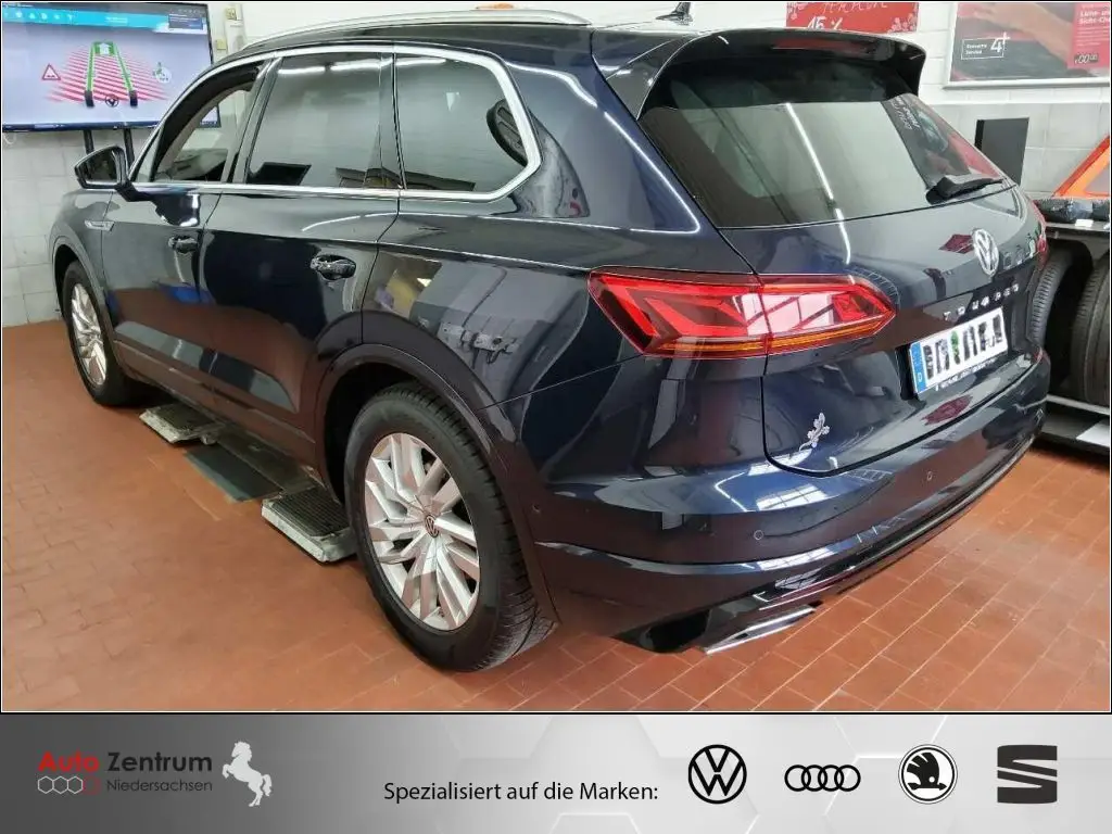 Photo 1 : Volkswagen Touareg 2019 Diesel