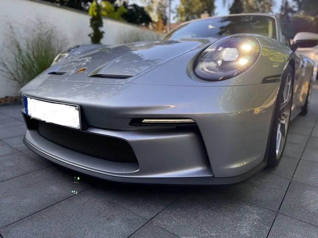 Photo 1 : Porsche 992 2023 Petrol