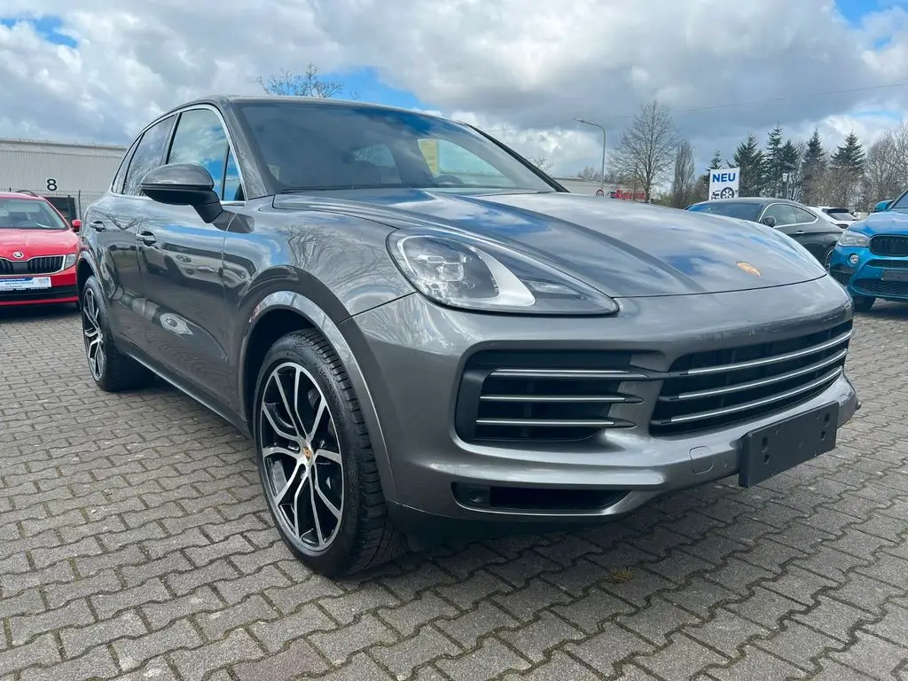 Photo 1 : Porsche Cayenne 2019 Essence