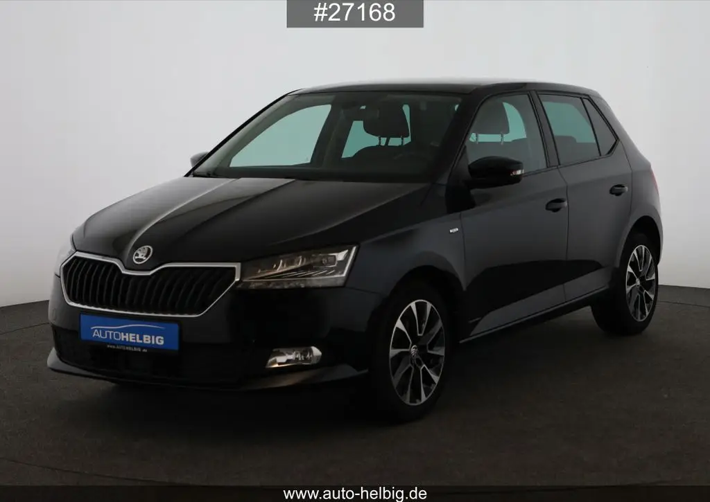 Photo 1 : Skoda Fabia 2021 Petrol