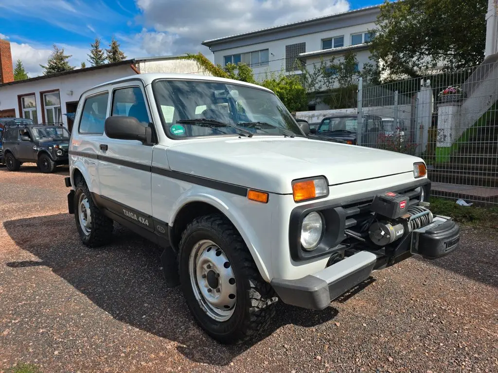 Photo 1 : Lada Taiga 2018 Petrol