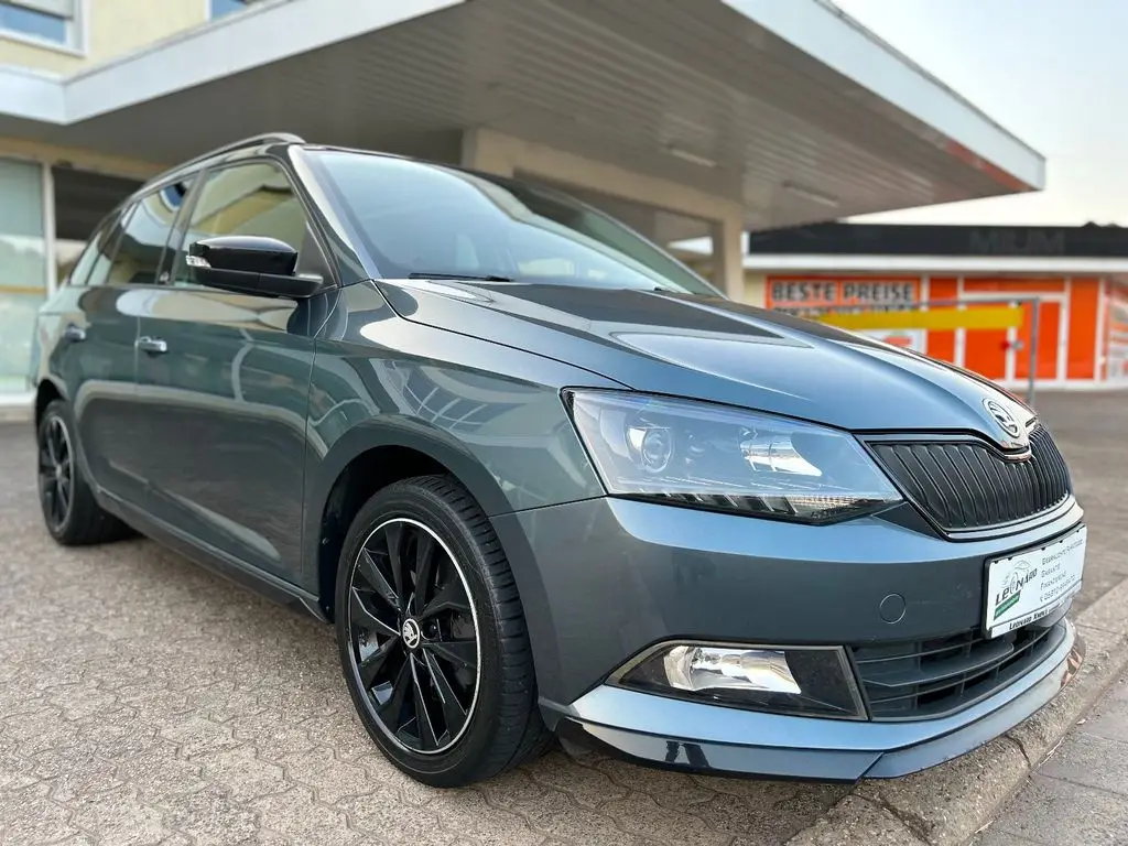 Photo 1 : Skoda Fabia 2018 Petrol