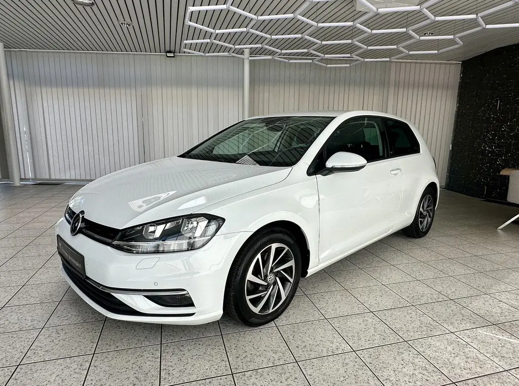 Photo 1 : Volkswagen Golf 2017 Diesel