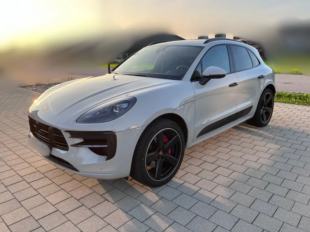 Photo 1 : Porsche Macan 2020 Essence