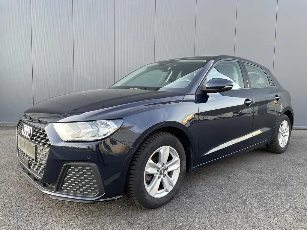 Photo 1 : Audi A1 2019 Petrol