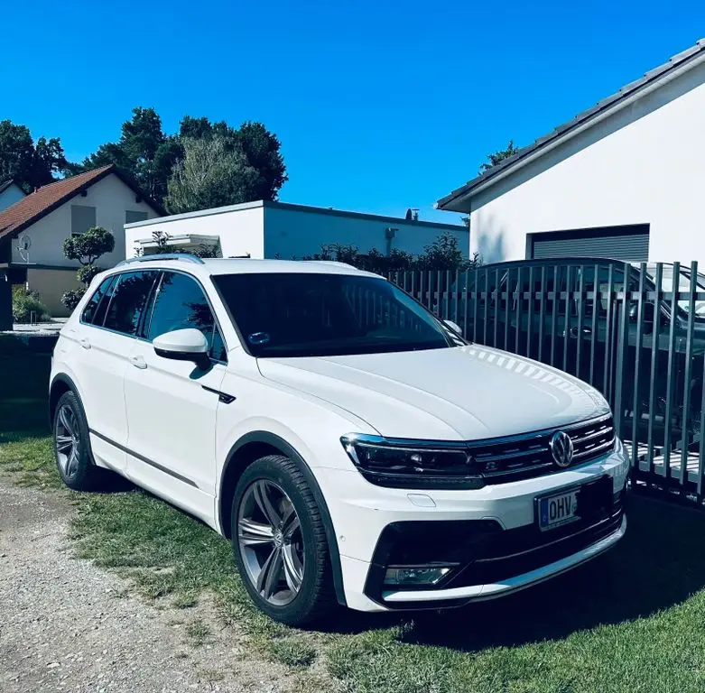 Photo 1 : Volkswagen Tiguan 2016 Petrol