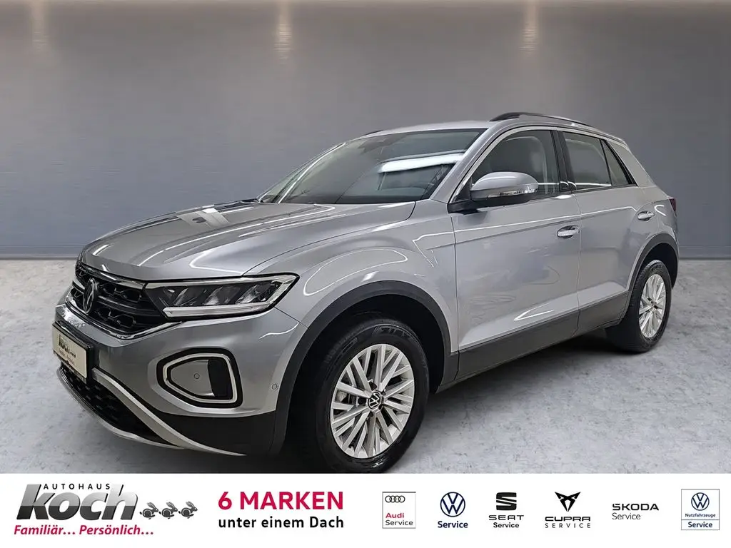 Photo 1 : Volkswagen T-roc 2024 Petrol