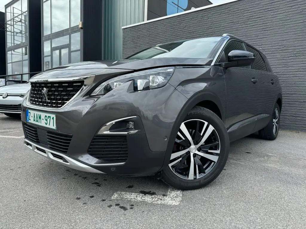 Photo 1 : Peugeot 5008 2019 Diesel