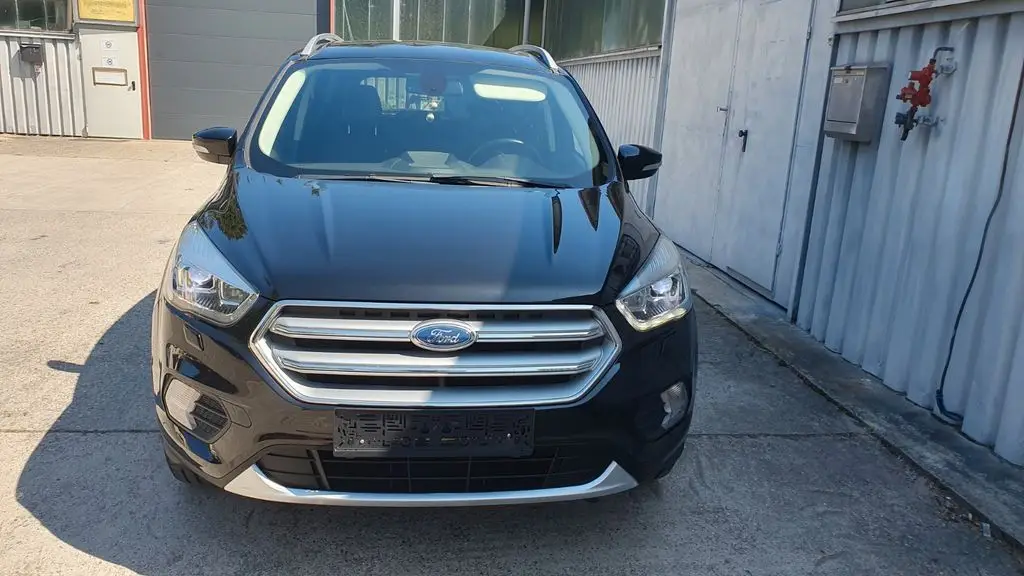 Photo 1 : Ford Kuga 2018 Essence