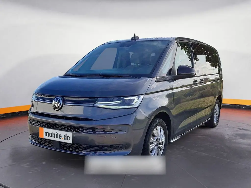 Photo 1 : Volkswagen T7 2022 Hybrid