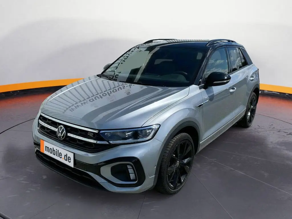 Photo 1 : Volkswagen T-roc 2023 Essence