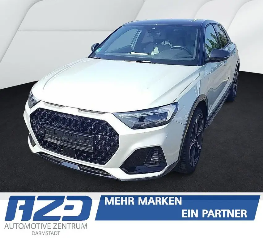 Photo 1 : Audi A1 2023 Petrol