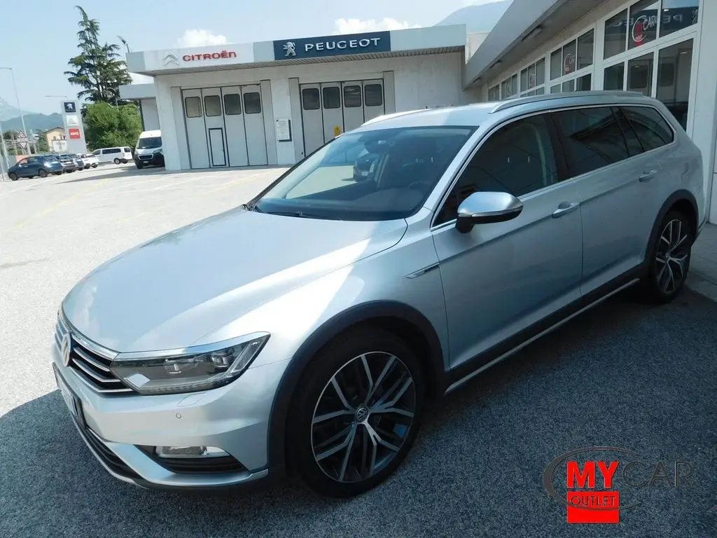 Photo 1 : Volkswagen Passat 2016 Diesel