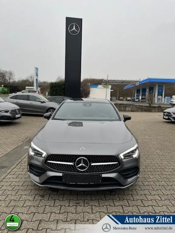 Photo 1 : Mercedes-benz Classe Cla 2022 Hybride