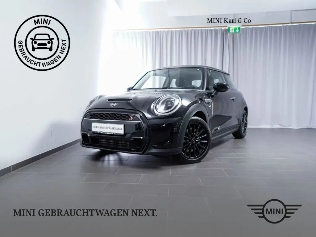 Photo 1 : Mini Cooper 2022 Essence