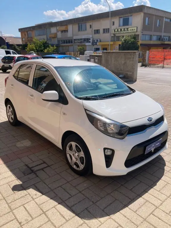 Photo 1 : Kia Picanto 2018 Petrol