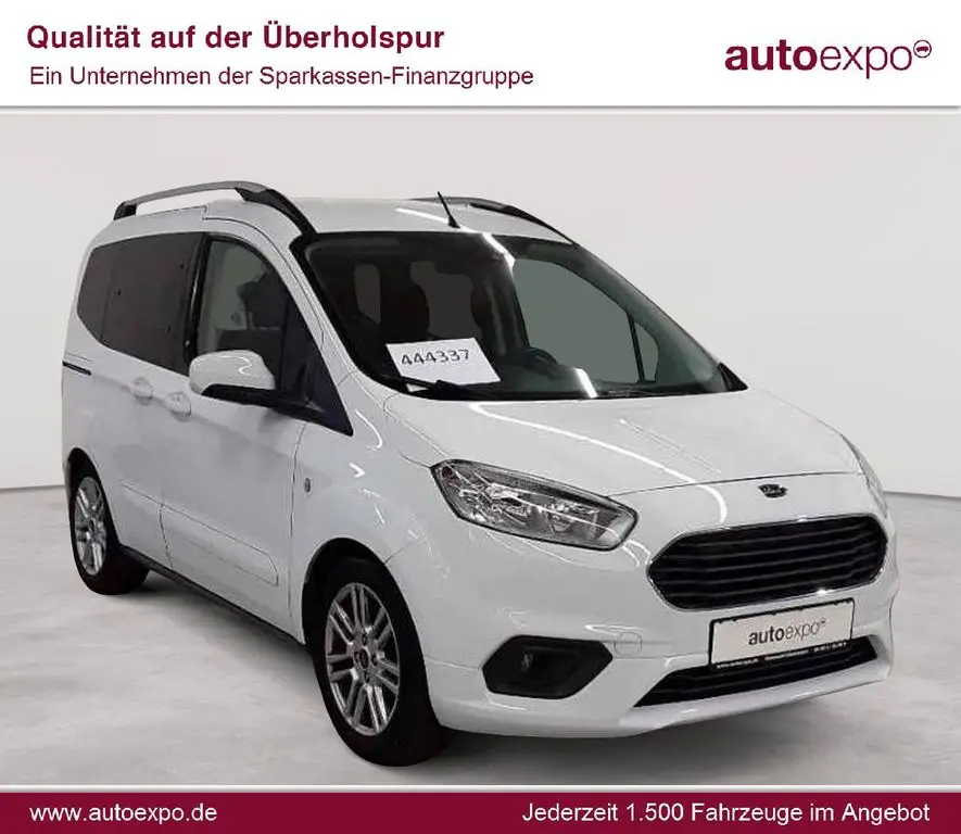 Photo 1 : Ford Tourneo 2019 Essence