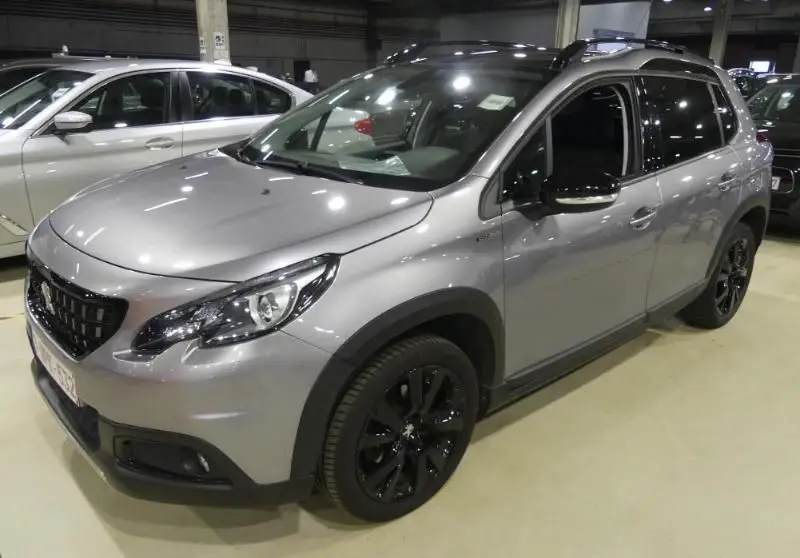 Photo 1 : Peugeot 2008 2018 Petrol