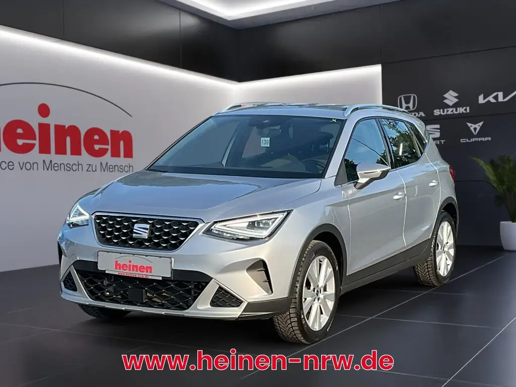 Photo 1 : Seat Arona 2022 Petrol