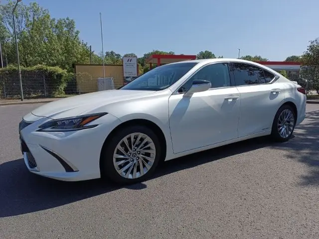 Photo 1 : Lexus Es 2020 Hybrid