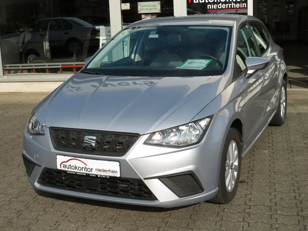 Photo 1 : Seat Ibiza 2021 Petrol