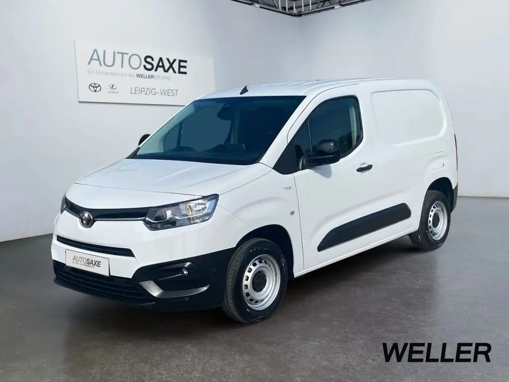 Photo 1 : Toyota Proace 2023 Diesel