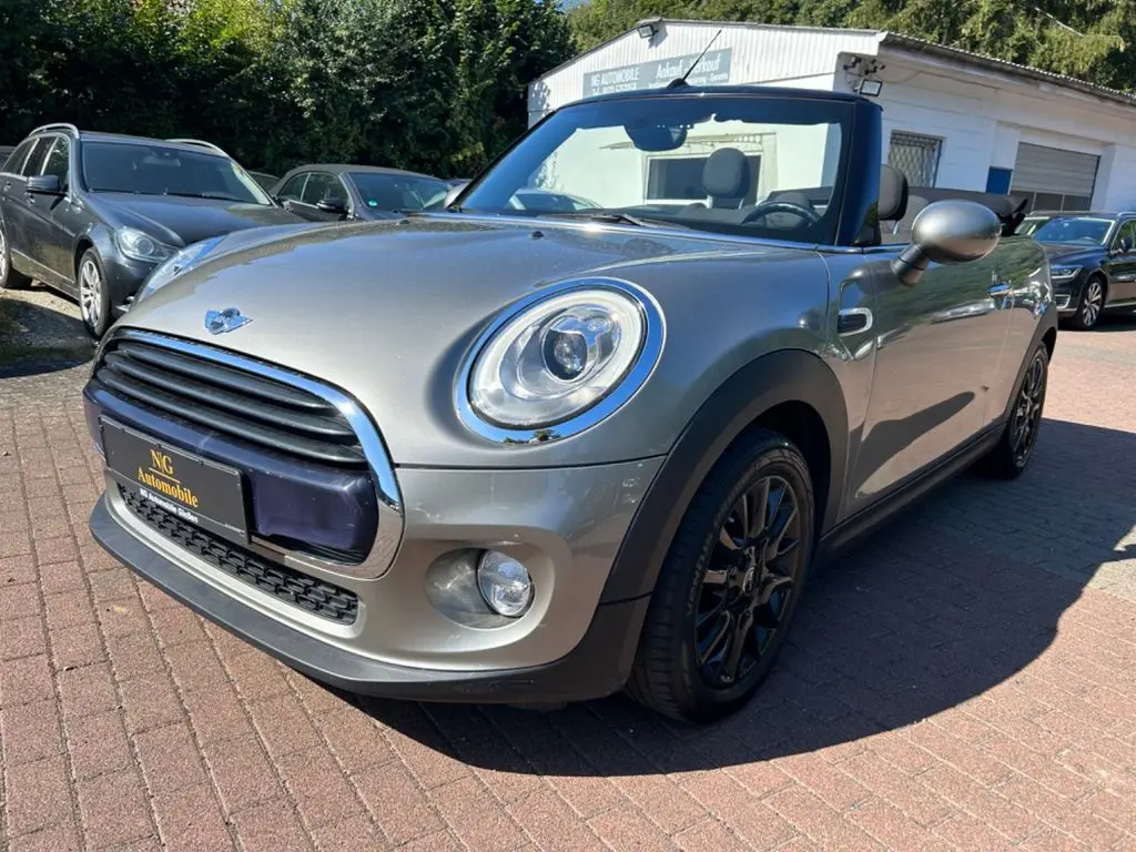 Photo 1 : Mini Cooper 2017 Petrol