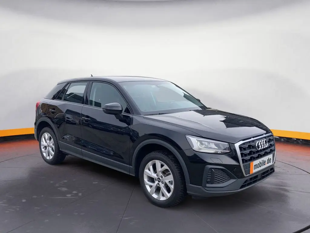 Photo 1 : Audi Q2 2021 Essence